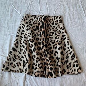 NWT Edition Express Leopard Animal Print Sweater Material Mini Skirt Size XS